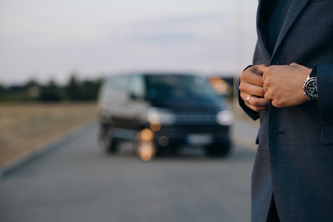 Private Transfer From Cortina Dampezzo to Venice - Location Options in Venice