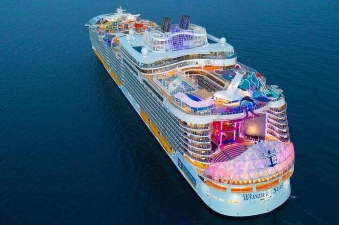 Private Transfer From Cruise Port to Sants Station - Driver and Experience