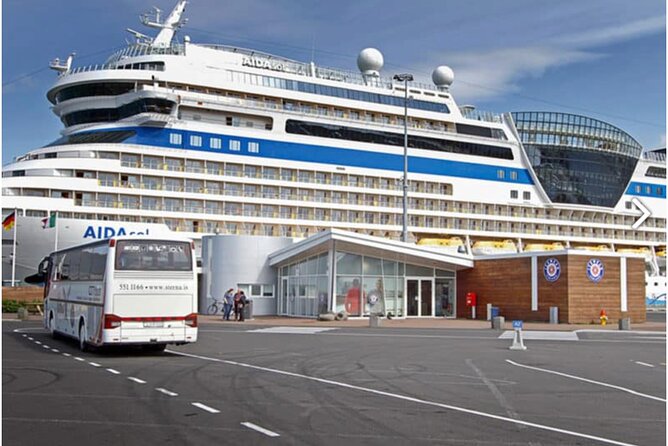 Private Transfer From Cruise Ship Port to Keflavik Int. Airport - Inclusions