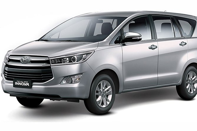 Private Transfer From Dubai Hotels to Dubai Parks & Resorts - Luxury Vehicles for Comfortable Travel