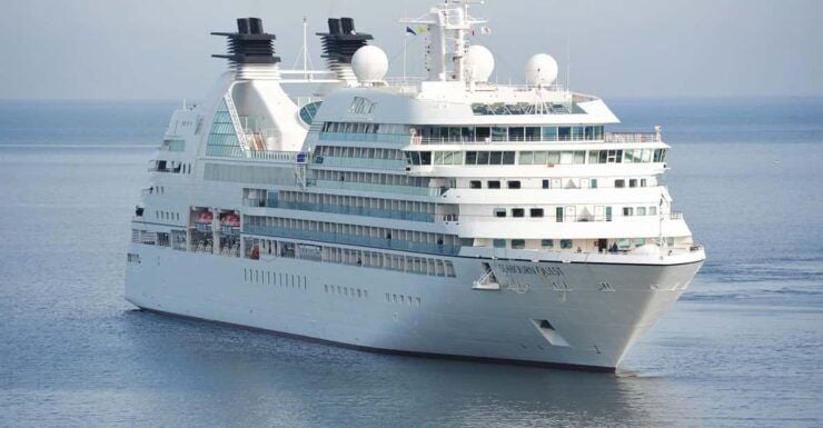 Private Transfer: From Gatwick Airport to Southampton Port. - Transfer Process