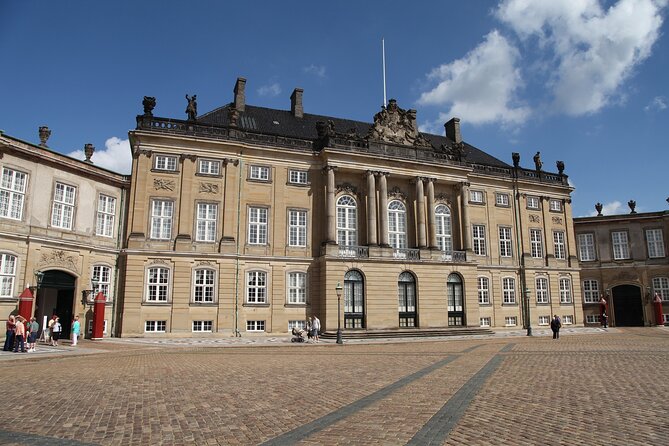 Private Transfer From Hamburg to Copenhagen - Meeting and Pickup
