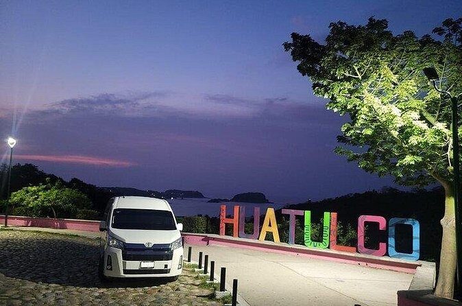 Private Transfer from Huatulco International Airport - The Experience of a Professional Meet-and-Greet