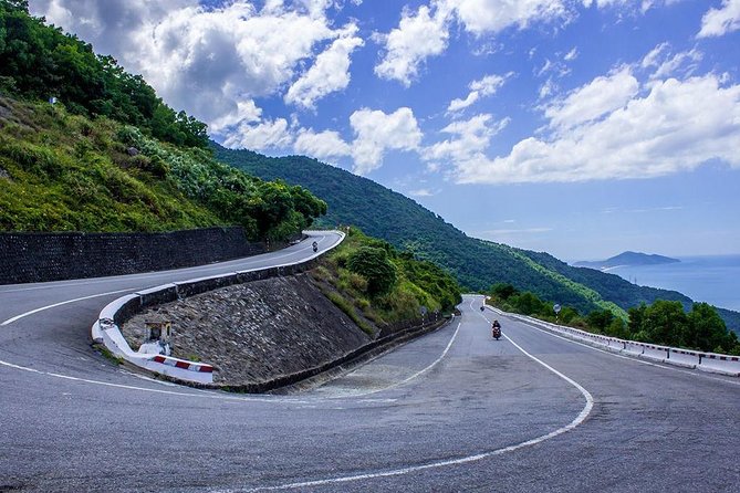 Private Transfer From Hue to Hoi an With Fabulous Stops - Meeting and Pickup Details