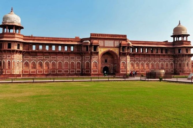Private Transfer From Jaisalmer To Agra - Booking and Availability