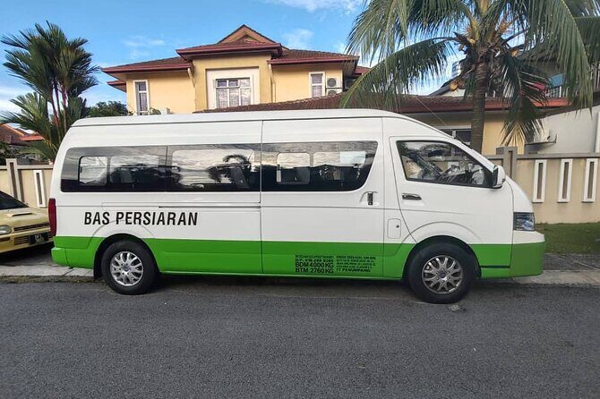 Private Transfer from KLIA to Kuala Lumpur for 12 Passengers - Seamless Group Travel from KLIA to Kuala Lumpur