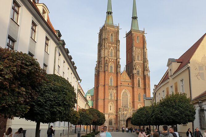 Private Transfer From Krakow to Wroclaw, Private Driver Service - What To Expect