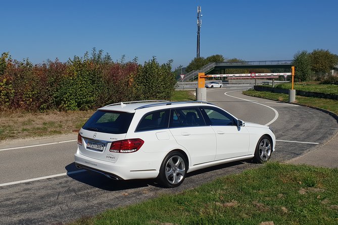 Private Transfer From Lenzerheide to Zurich Airport - Background