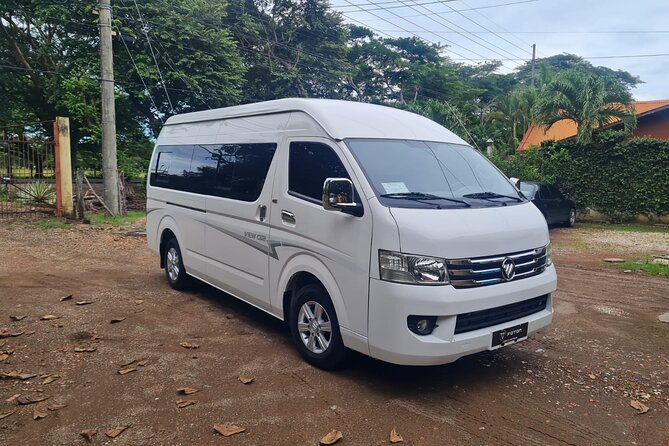 Private Transfer From Liberia Airport To Papagayo Peninsula - Service Inclusions and Pickup Details