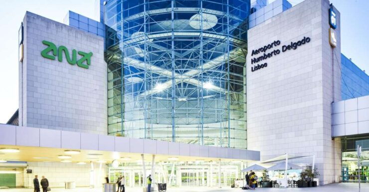 Private Transfer From Lisbon Airport - Service Details