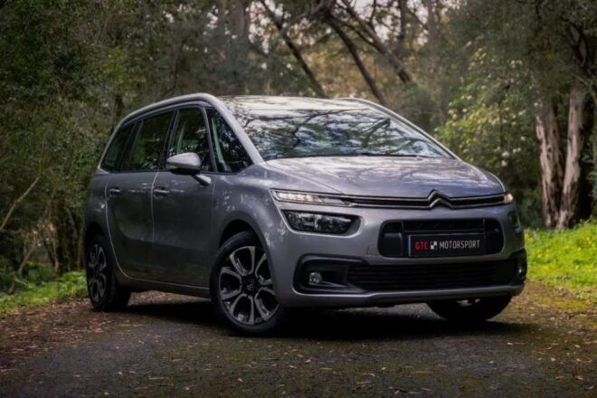 Private Transfer From Lisbon Airport - Experience Highlights