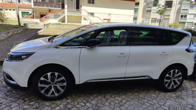 Private Transfer From Lisbon Airport to Cascais - Accessibility Options