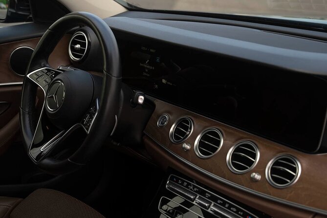 Private Transfer From Lisbon to Algarve - Accessibility and Participation