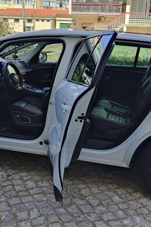 Private Transfer From Lisbon to Fátima - Driver and Vehicle