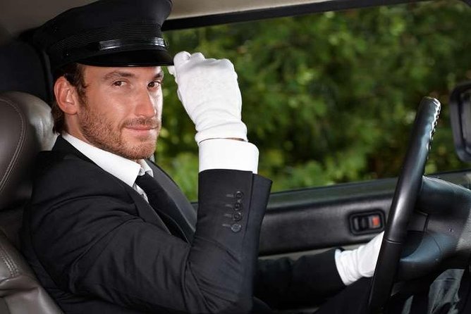 Private Transfer From Madrid Barajas Airport to Madrid - Meeting, Pickup, and Drop-off Details