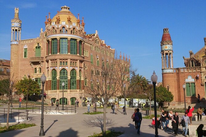 Private Transfer From Madrid To Barcelona With a 2 Hour Stop - Contacting Viator Customer Service