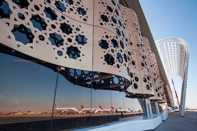 Private Transfer From Marrakech Airport to Hotels and Riads in Marrakech Medina - What To Expect