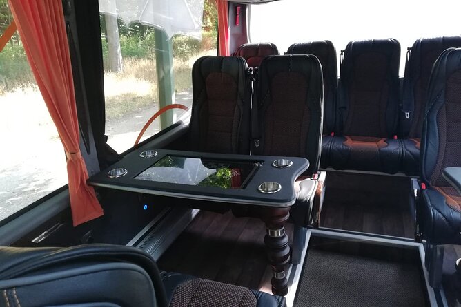 Private Transfer From Menara Airport to Marrakech - Vehicle Features