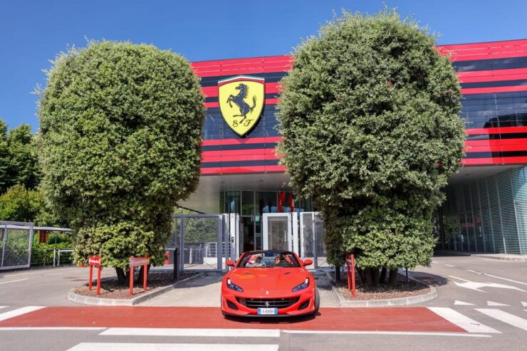 Private Transfer From Milan to Florence With Stop Ferrari - Good To Know