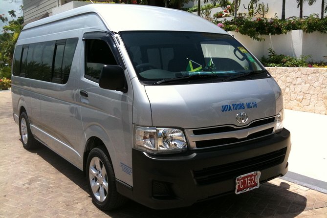Private Transfer From Montego Bay Airport to Ocho Rios - Overview of the Transfer