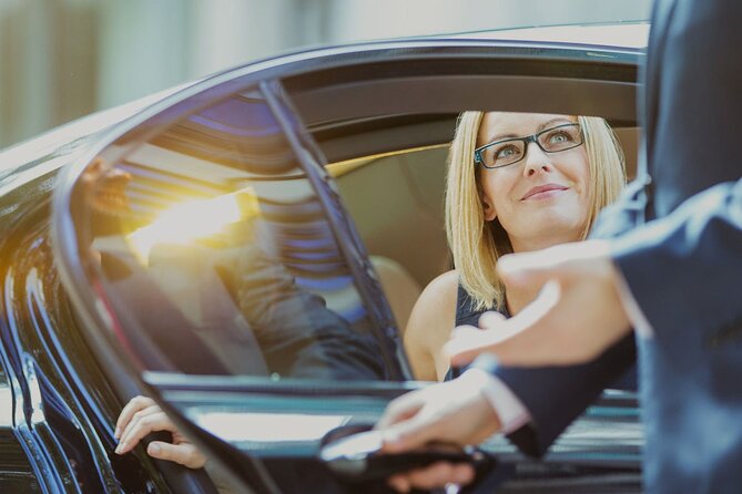 Private Transfer From Naples to Caserta - The Sum Up