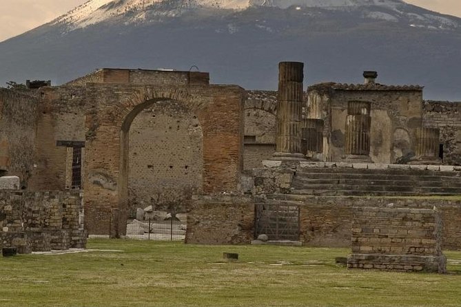 Private Transfer From Naples to Pompeii - Good To Know
