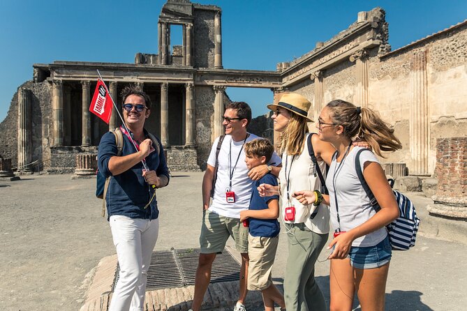 Private Transfer From Naples to Sorrento With Guided Tour in Pompeii - Reviews