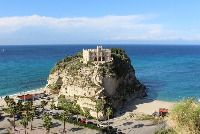 Private Transfer From Naples to Tropea, 2 Hour Stop on the Way - English-Speaking Driver