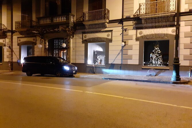 Private Transfer From Napoli to Sorrento With Stopover in Pompeii Ruins - Meeting and Pickup