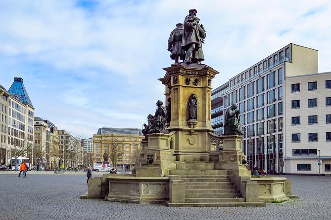 Private Transfer From Nuremberg to Frankfurt With 2h of Sightseeing - Cancellation Policy