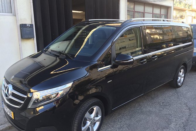 Private Transfer From or To Lisbon Airport - Overview of the Transfer Service