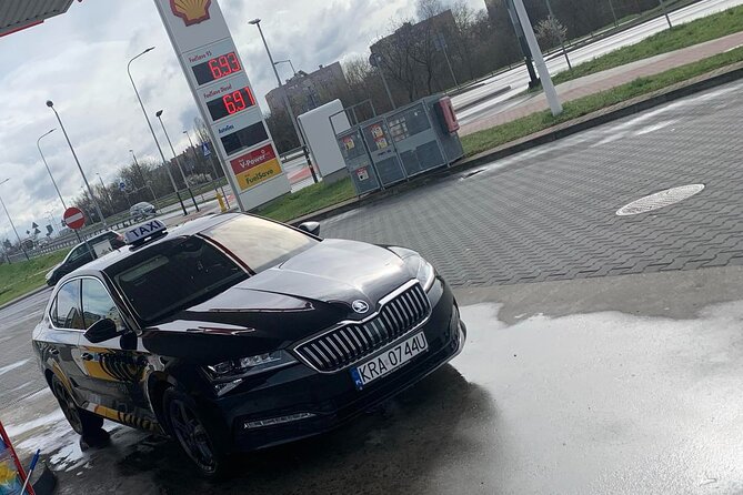 Private Transfer From or to the Kraków Balice Airport - Booking Details