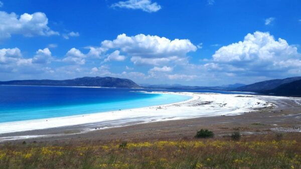 Private Transfer From Pamukkale or KarahayıT to Salda Lake - Exploring the Scenic Landscape