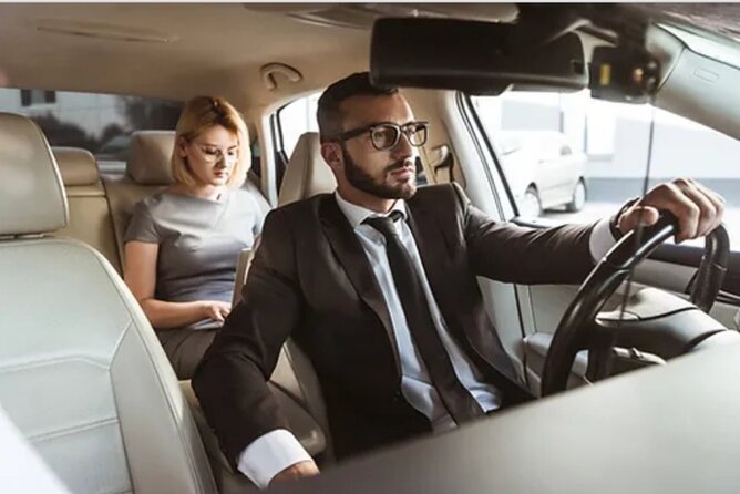 Private Transfer From Paris to CDG and Orly Airport - Pricing and Guarantee