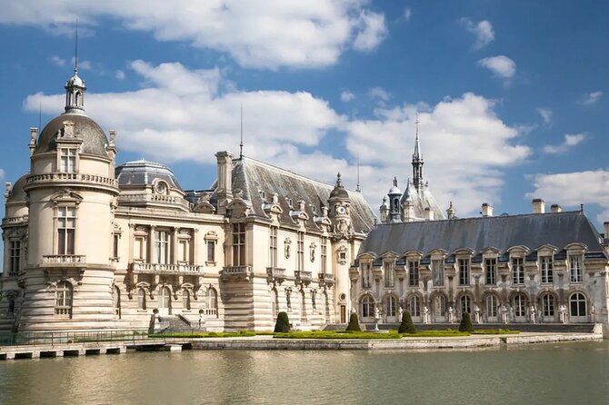 Private Transfer From Paris to Chantilly or Chateau De Montvillargenne - Reservation and Cancellation Policy
