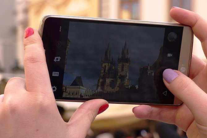 Private Transfer From Pilsen to Prague With 2 Hours for Sightseeing - Pricing Structure