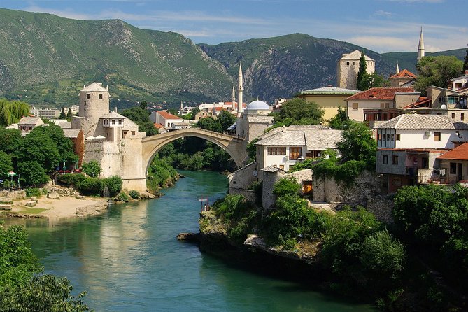 Private Transfer From Plitvicka Jezera to Tuzla Airport (Tzl) - Meeting and Pickup Details