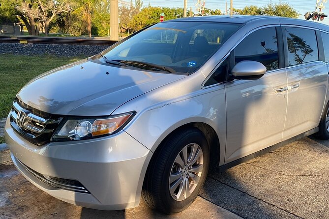 Private Transfer From Port Douglas Cruise to Cairns Hotels - Transportation Details