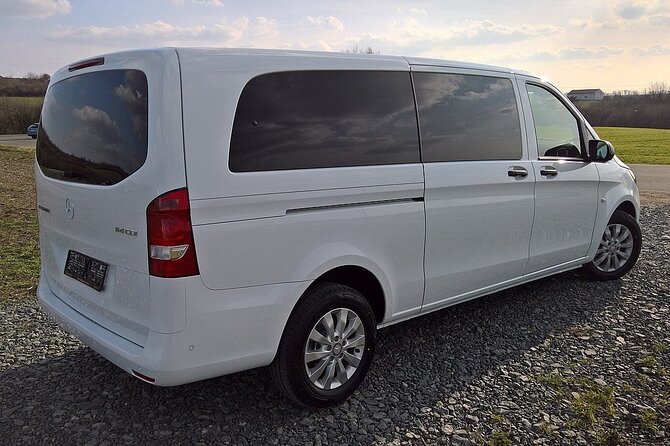 Private Transfer From Prague Airport to Prague City Hotels 1 - 7 Pax - Additional Info