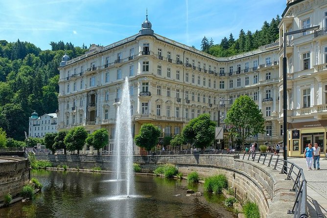 Private Transfer From Prague to Karlovy Vary, English-Speaking Driver - Price Details