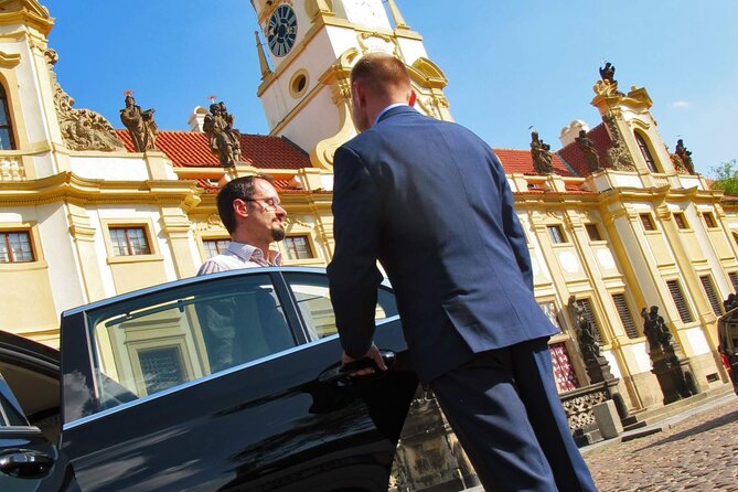 Private Transfer From Prague to Regensburg - Additional Information