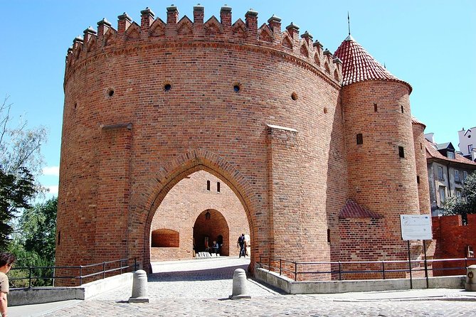 Private Transfer From Prague to Warsaw With 2h of Sightseeing - Cancellation Policy