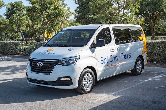 Private Transfer From Punta Cana Airport to Excellence El Carmen Resort - Pricing and Guarantee