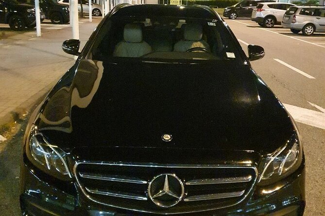 Private Transfer From Rotterdam Port to Amsterdam Airport (Ams) - Pickup Details