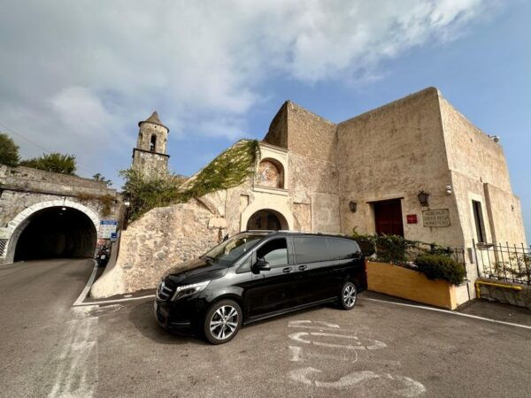 Private Transfer From Salerno to Praiano - Vehicle Features