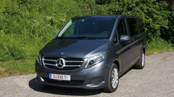 Private Transfer From Salzburg Airport - Experience