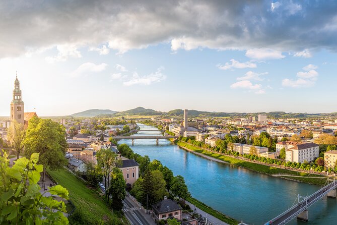 Private Transfer From Salzburg to Munich 2h Stop in Hallein - Flexible Scheduling Options