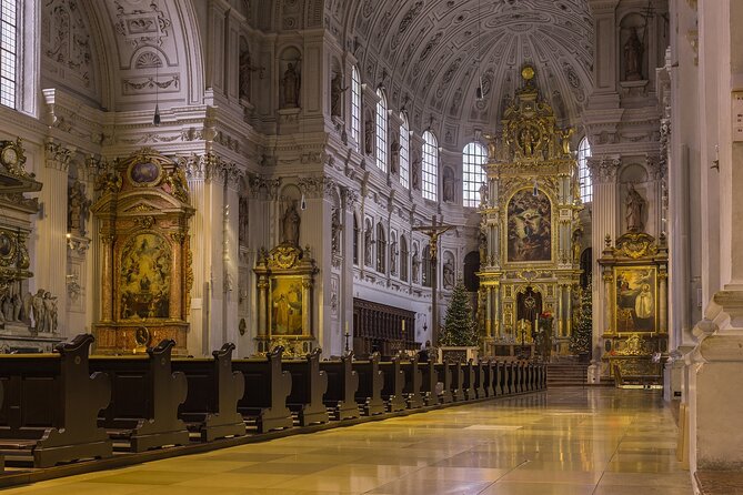 Private Transfer From Salzburg to Munich With a 2 Hour Stop - Important Information for Travelers