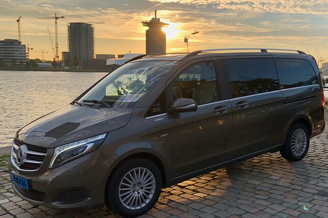 Private Transfer From Schiphol Airport to the Hague - Help and Product Code