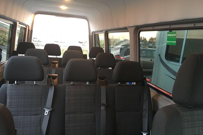 Private Transfer From Seattle to Vancouver - Booking Process Overview